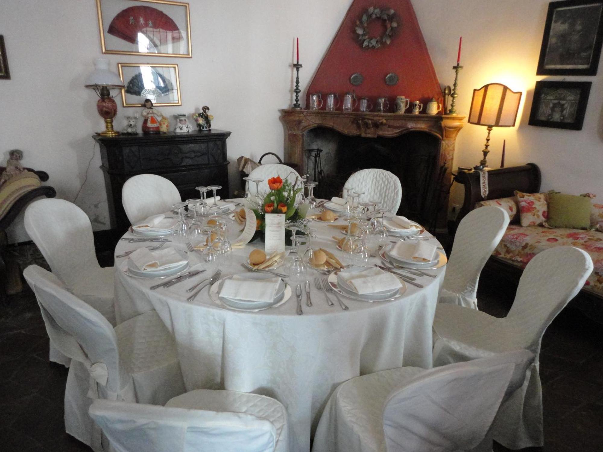 Relais I Castagnoni Guest House Rosignano Monferrato Ngoại thất bức ảnh