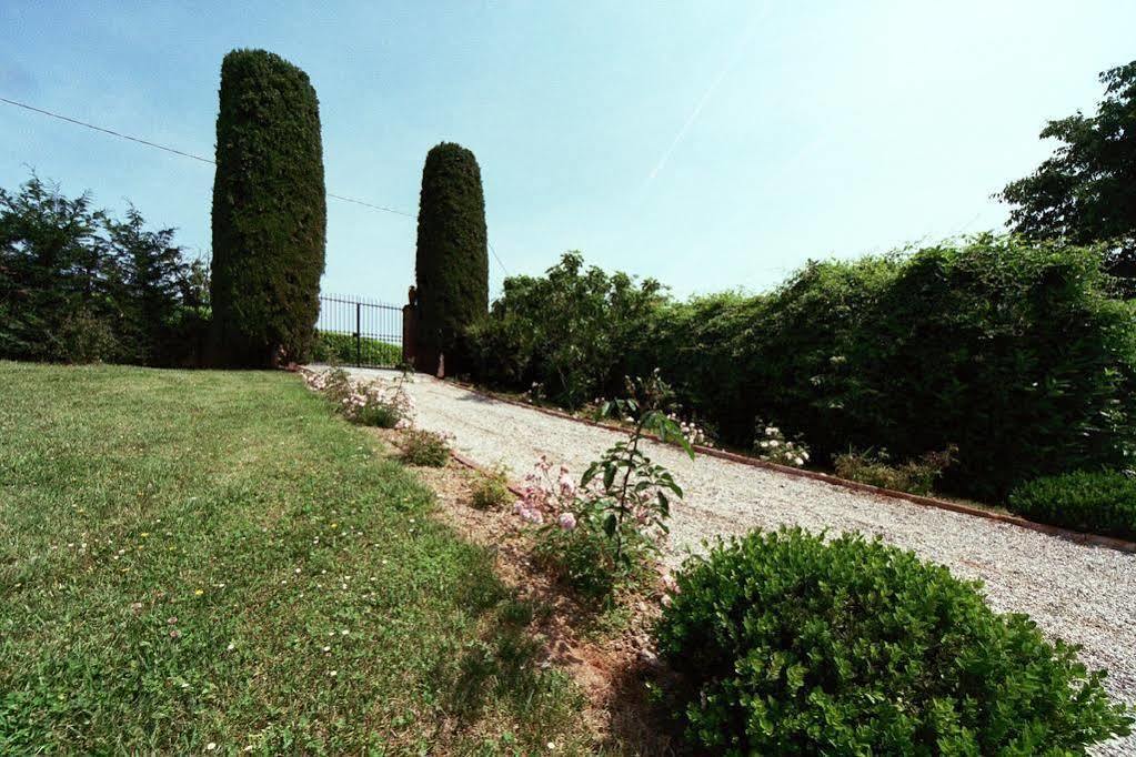 Relais I Castagnoni Guest House Rosignano Monferrato Ngoại thất bức ảnh